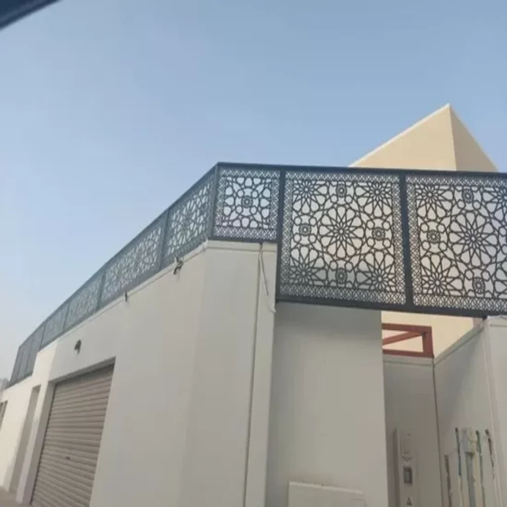 ساتر حديد ليزر